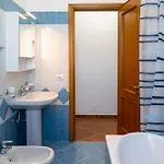 Salvo's House 4* פורורה