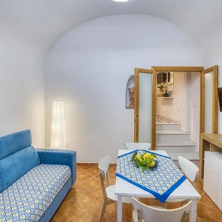 Salvo's House Furore