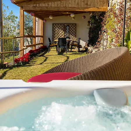 Salvo's House Aparthotel